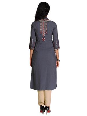 Embroidered Straight kurta - 15494761 - Standard Image - 3
