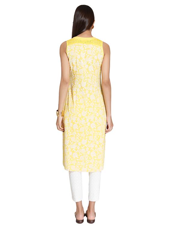 Embroidered double slit straight kurta - 15494768 - Zoom Image - 3