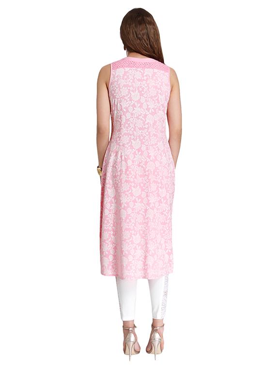 Embroidered double slit a-line kurta - 15494775 - Zoom Image - 3