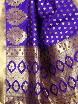 zari banarasi saree with blouse - 15496473 - Standard Image - 3