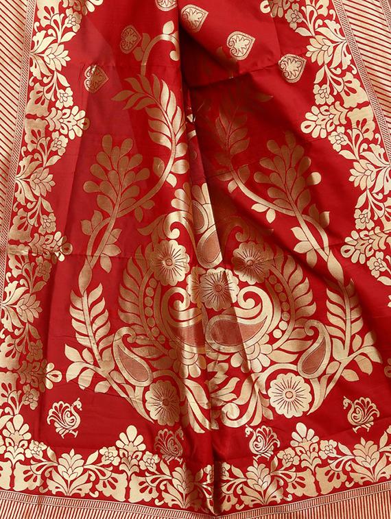 printed kanjivaram saree with blouse - 15496477 - Zoom Image - 3