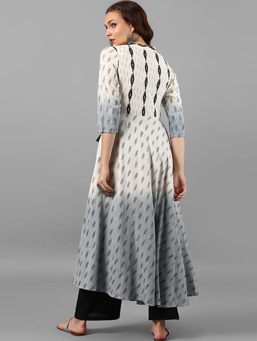Printed flared kurta with tassels - 15497445 - Zoom Image - 3