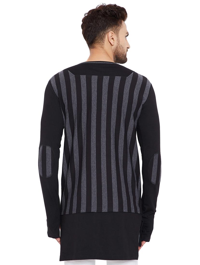 black cotton thumb hole tshirt - 15515697 - Zoom Image - 3