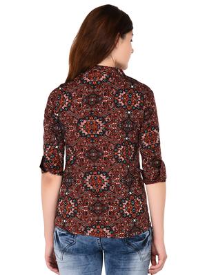 Band collar printed top - 15518213 - Standard Image - 3