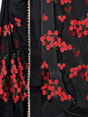Floral embroidered saree with blouse - 15525034 - Standard Image - 3