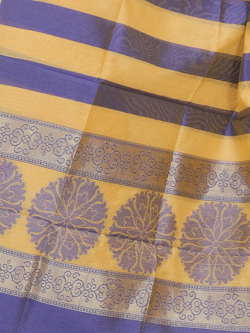 banarasi dupatta with tassels - 15545845 - Zoom Image - 3