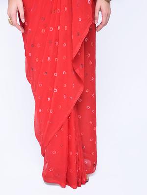 bandhani printed saree with blouse - 15563685 - Standard Image - 3