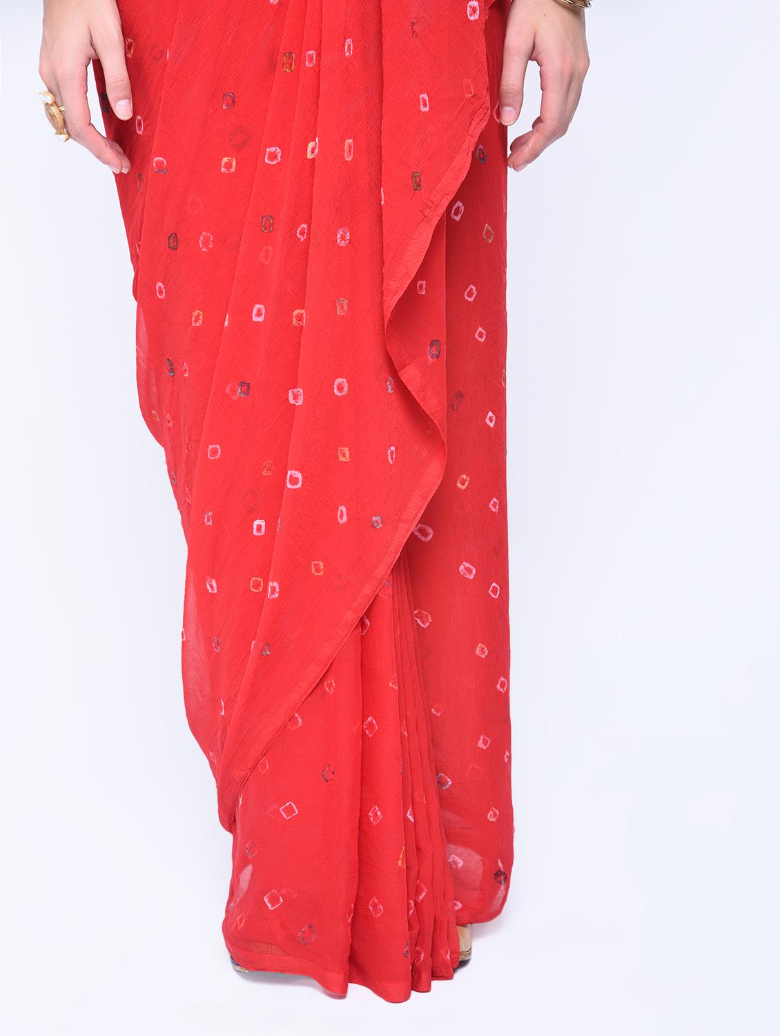 bandhani printed saree with blouse - 15563685 - Zoom Image - 3