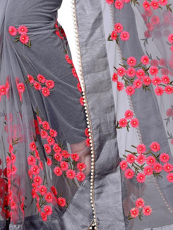embellished border floral embroidered saree with blouse - 15572169 - Zoom Image - 3
