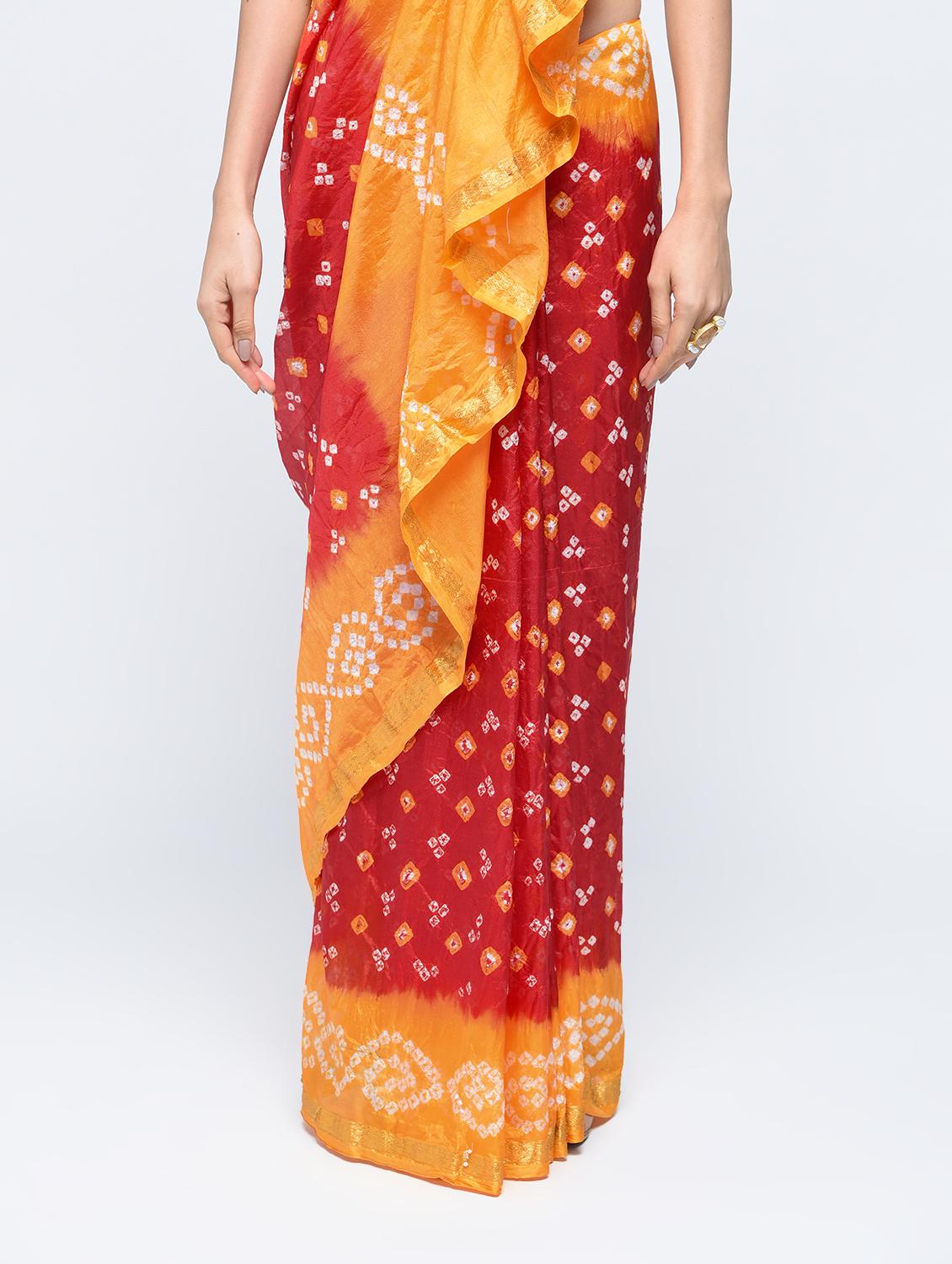 Zari bordered bandhani saree with blouse - 15606524 - Zoom Image - 3