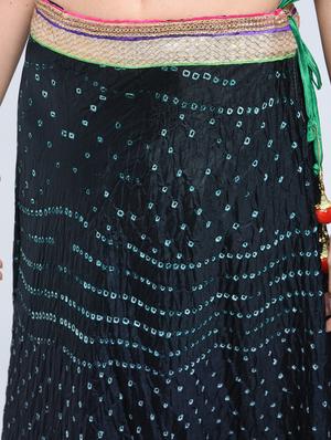 Bandhani flared lehenga set - 15606540 - Standard Image - 6