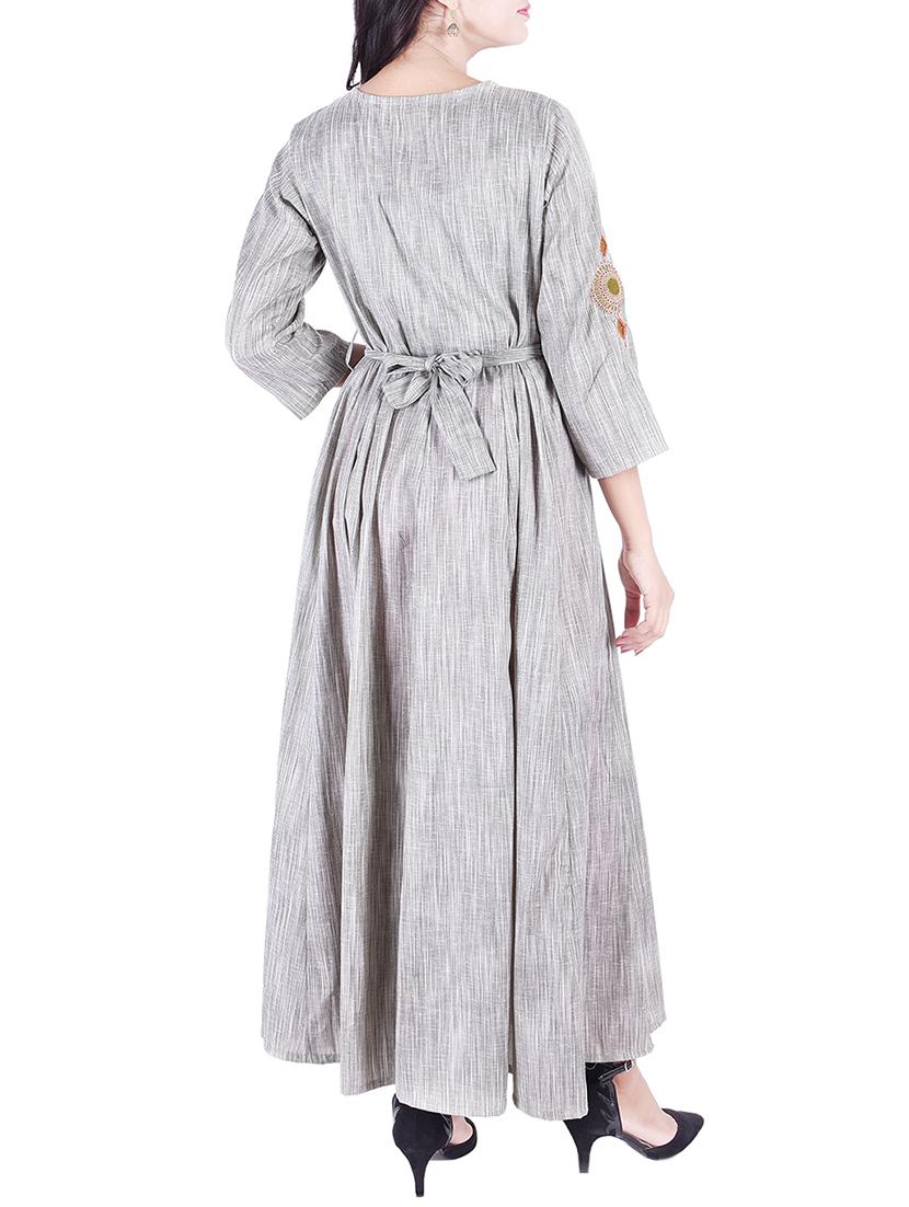 Embroidered flared kurta - 15609208 - Zoom Image - 3