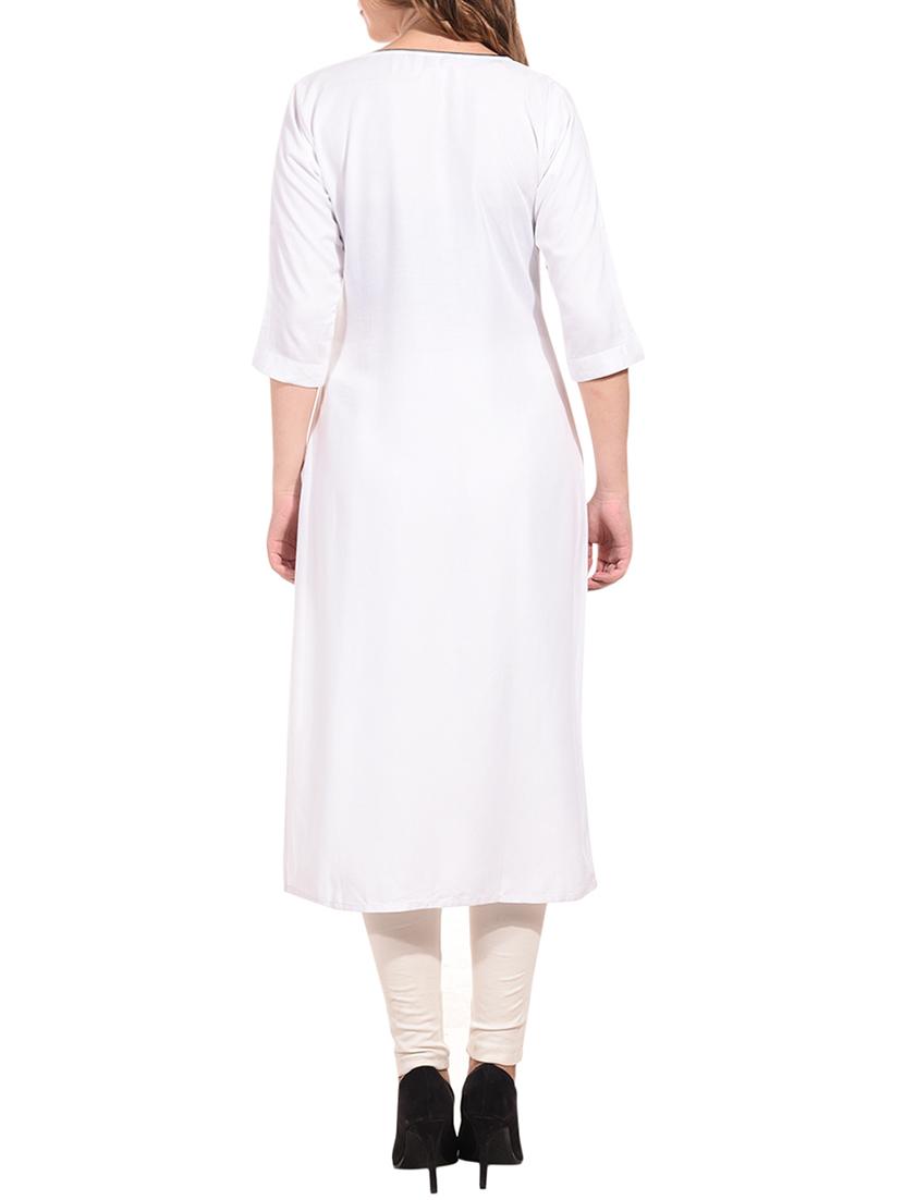 Embroidered straight kurta with tassels - 15612126 - Zoom Image - 3