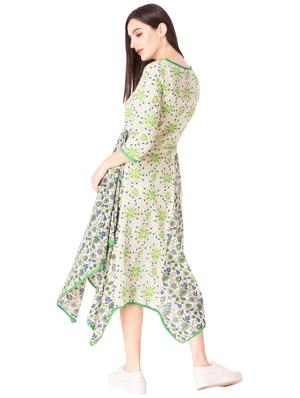 Printed asymmetric dress - 15612644 - Standard Image - 3
