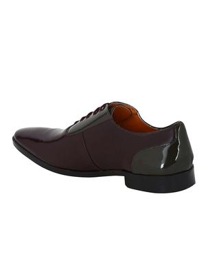 brown Patent Leather lace-up oxfords - 15613363 - Standard Image - 3