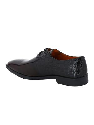 brown Patent Leather lace-up derbys - 15613365 - Standard Image - 3