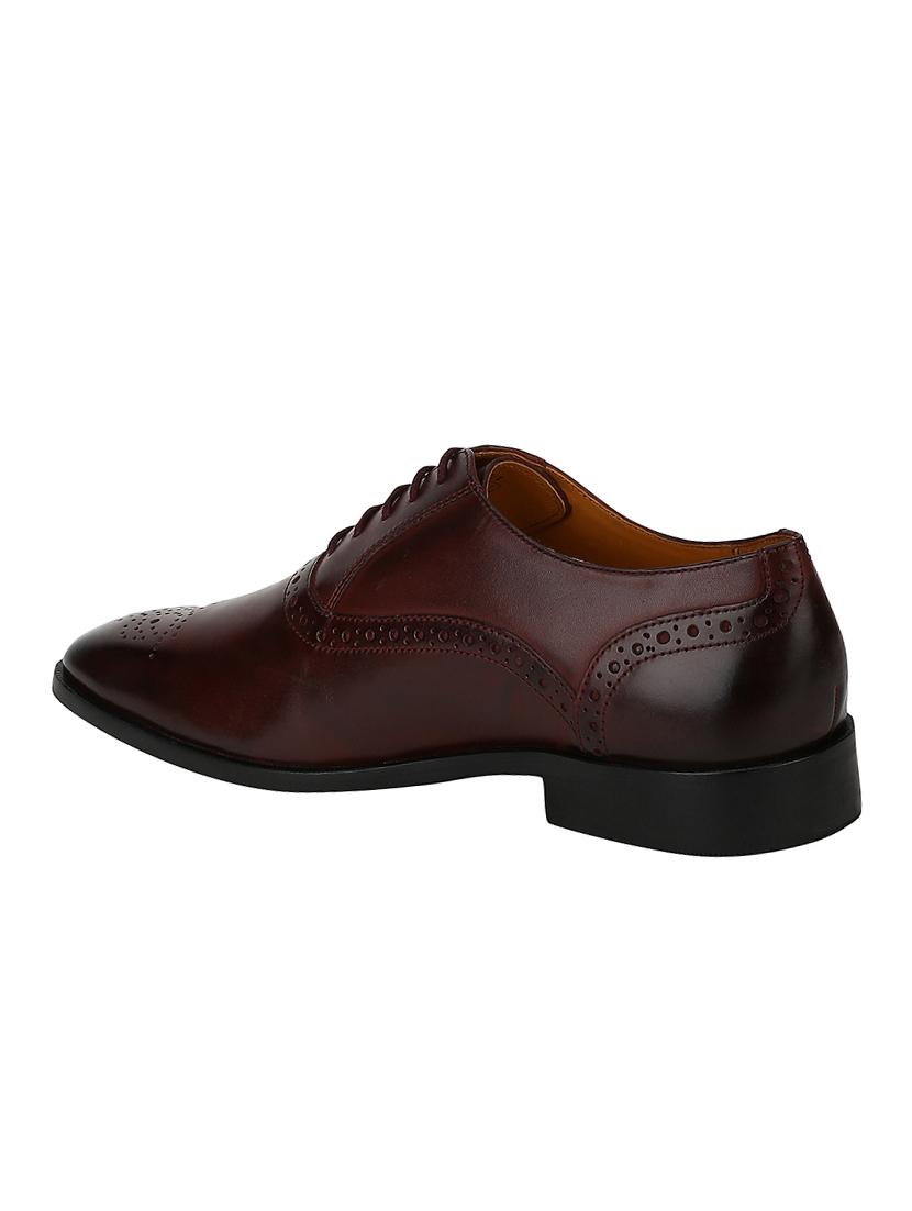 brown Leather lace-up oxfords - 15613380 - Zoom Image - 3