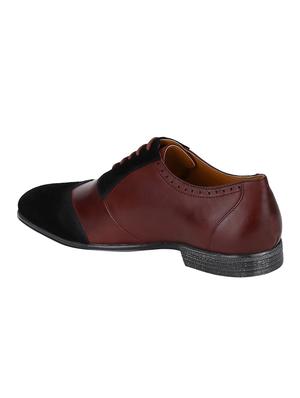 brown Leather lace-up brouges - 15613392 - Standard Image - 3