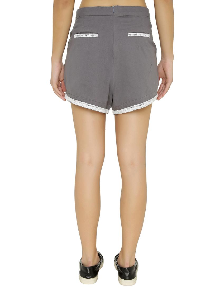 Contrast lace mid waist shorts - 15614570 - Zoom Image - 3