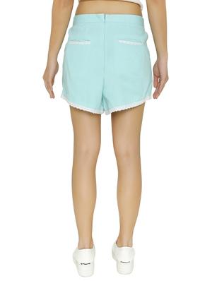 Contrast lace mid waist shorts - 15614571 - Standard Image - 3