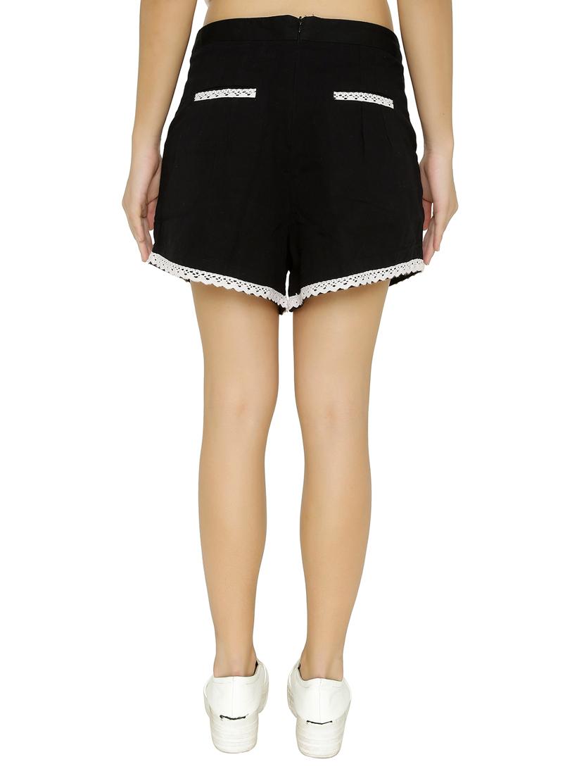 Contrast lace mid waist shorts - 15614572 - Zoom Image - 3