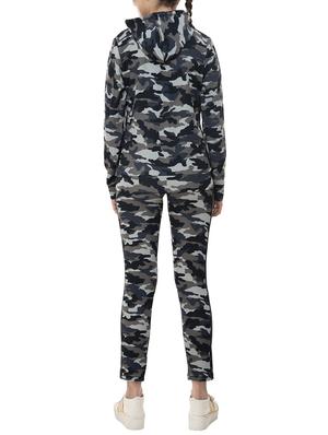 camouflage print active wear set - 15614704 - Standard Image - 3