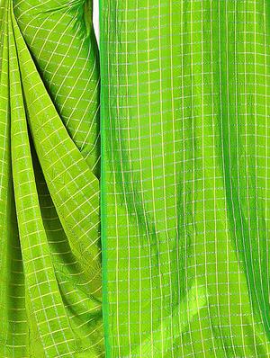 checkered woven saree with blouse - 15615578 - Standard Image - 3