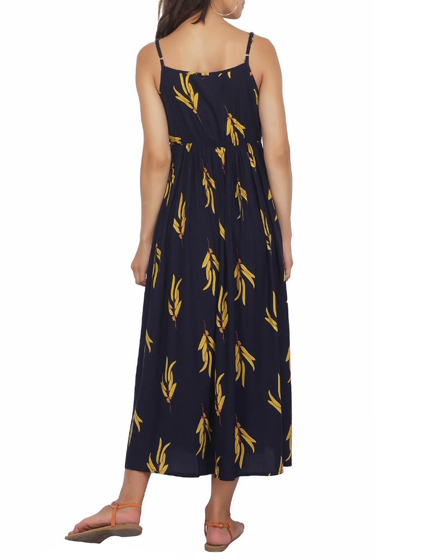 gathered waist fit and flare dress - 15620874 - Zoom Image - 3