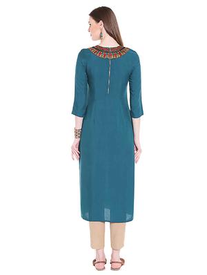 Straight embroidered kurta - 15621829 - Standard Image - 3