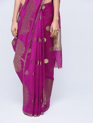 conversational zari motif banarasi saree with blouse - 15622861 - Standard Image - 3