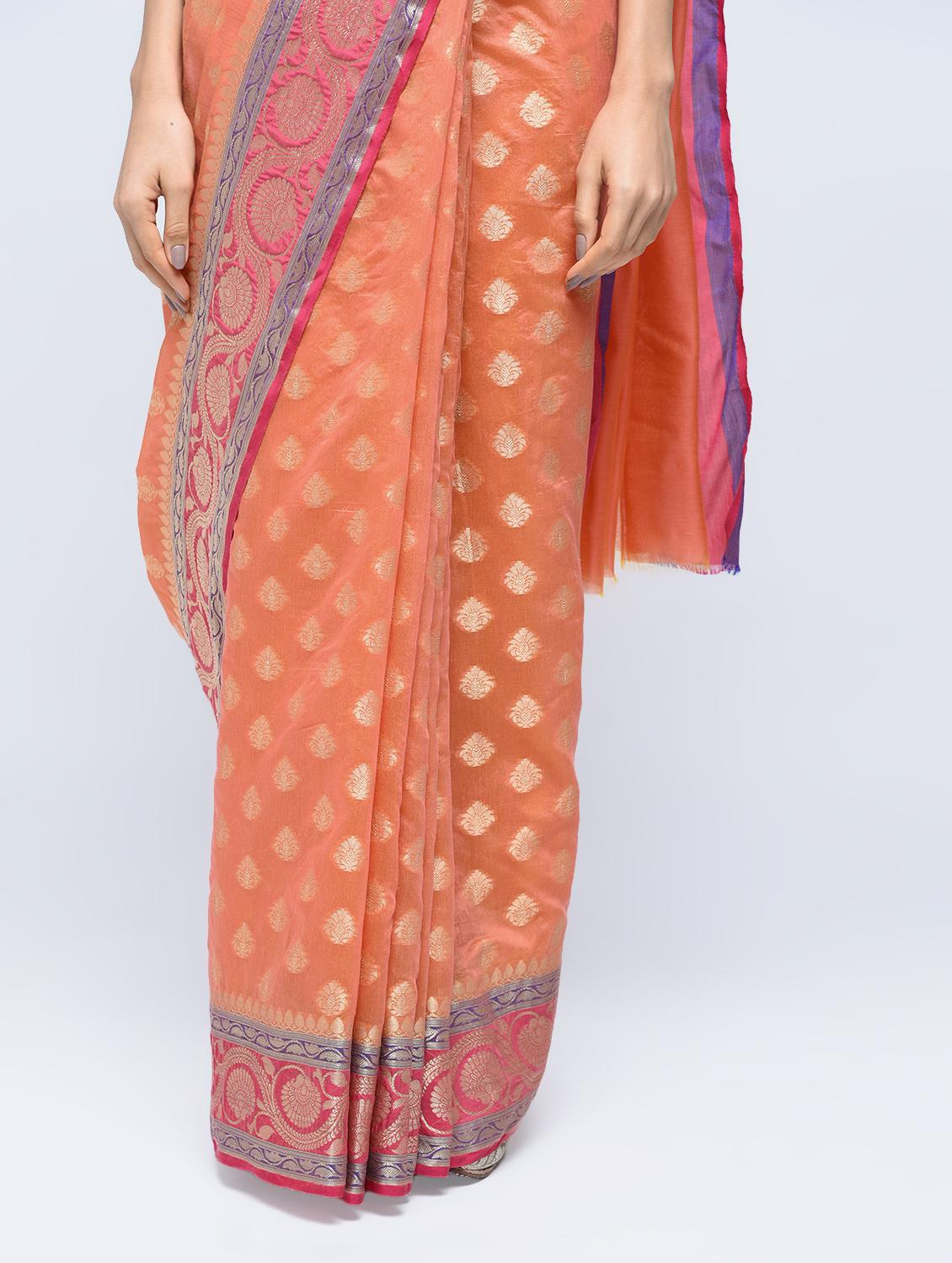 floral zari border banarasi saree with blouse - 15622862 - Zoom Image - 3