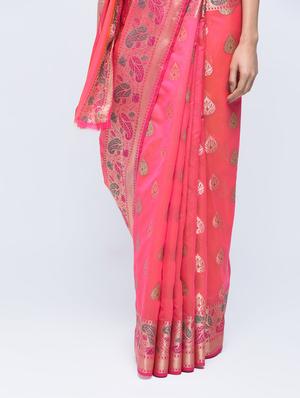 paisley zari border banarasi saree with blouse - 15622868 - Standard Image - 3