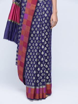 checkered border banarasi saree with blouse - 15622878 - Standard Image - 3