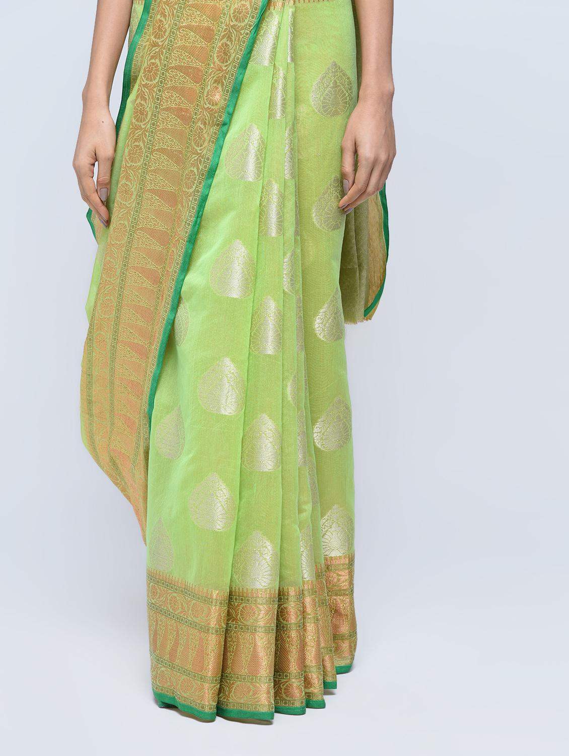 zari motif banarasi saree with blouse - 15622889 - Zoom Image - 3
