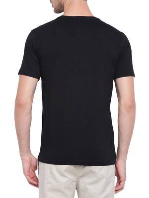 black cotton chest print tshirt - 15622958 - Standard Image - 3
