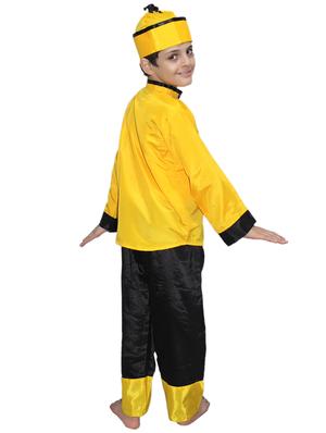 yellow polyester costume - 15626170 - Standard Image - 3