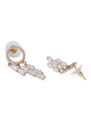 gold metal jewellery - 15627693 - Standard Image - 3