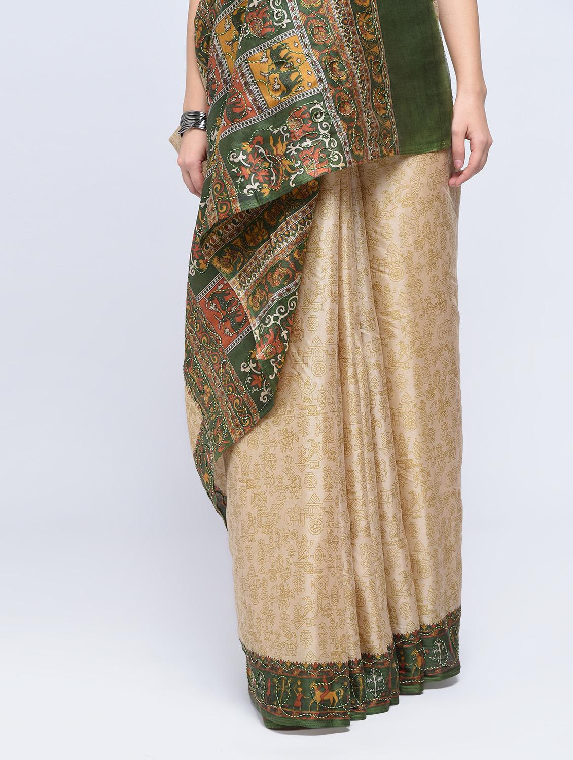 contrast pallu warli printed saree with blouse - 15630536 - Zoom Image - 3