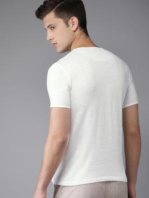 white cotton pocket t-shirt - 15643057 - Standard Image - 3