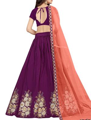Gold zari embroidered flared lehenga - 15644072 - Standard Image - 3