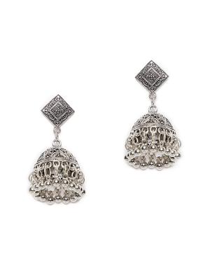 silver metal jewellery - 15653271 - Standard Image - 3