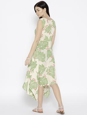 hankerchief hem printed dress - 15670214 - Standard Image - 3