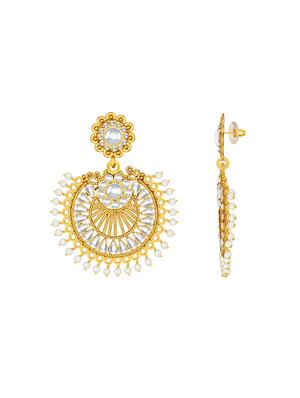 gold metal chandballi earring - 15678631 - Standard Image - 3