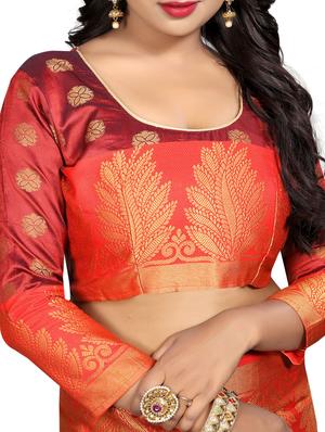 floral zari motif banarasi saree with blouse - 15695837 - Standard Image - 3