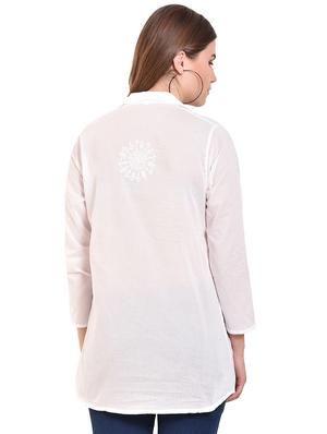 embroidered straight kurti - 15696103 - Standard Image - 3