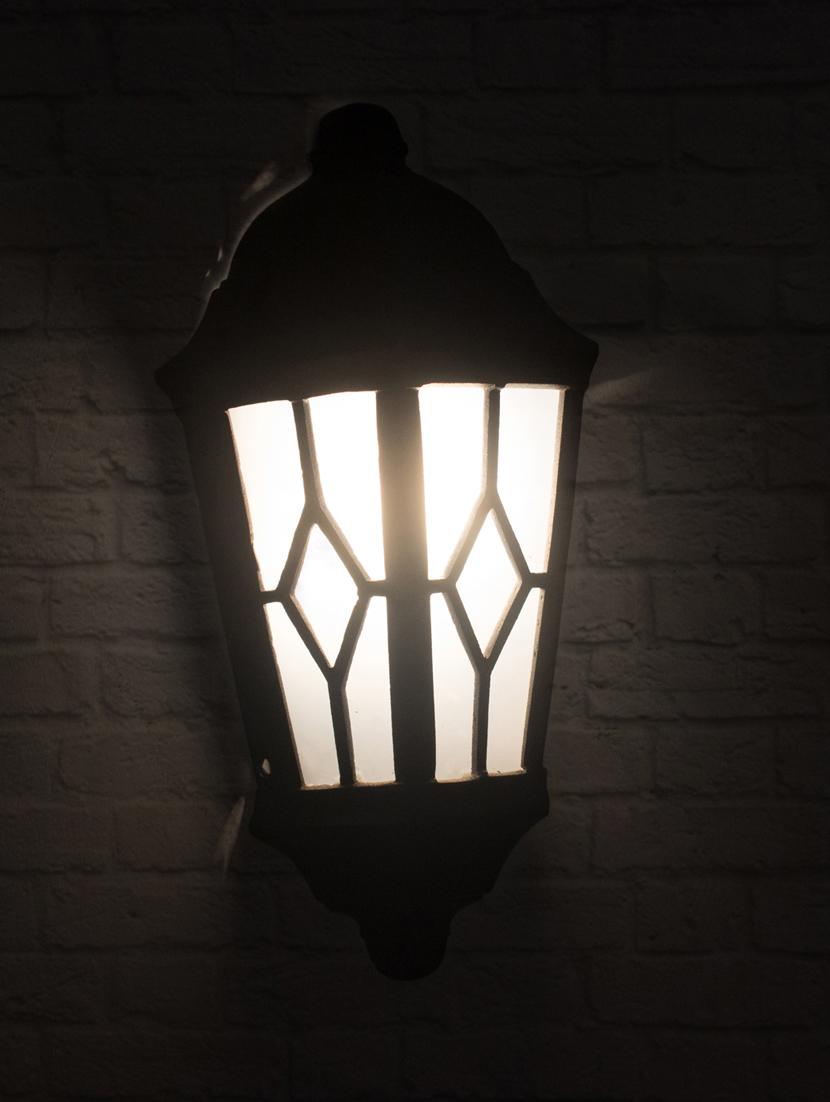 Venetian Small Outdoor Wall Light - 15697174 - Zoom Image - 3