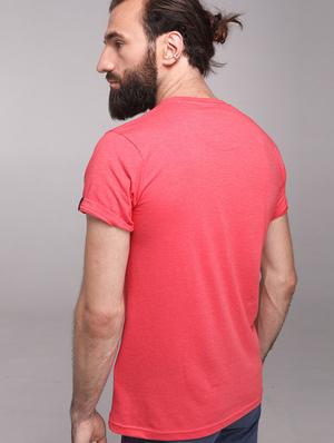 red cotton blend chest print t-shirt - 15700488 - Standard Image - 3
