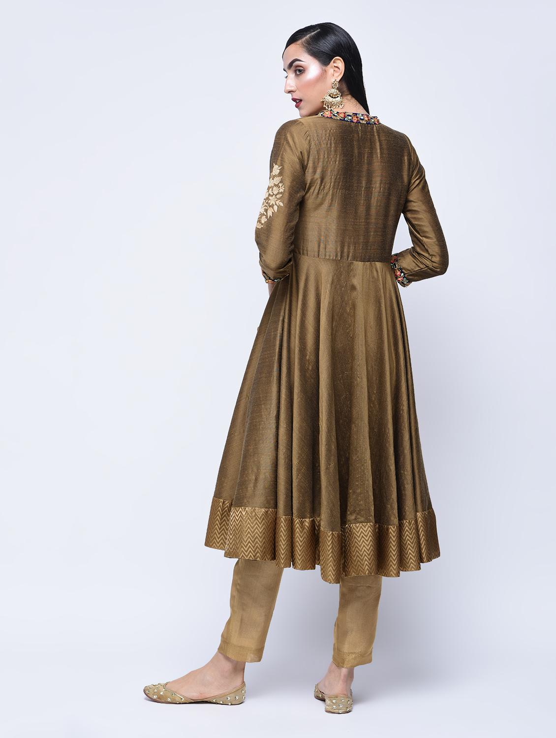 embroidered angrakha kurta - 15701754 - Zoom Image - 3