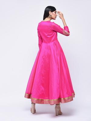 Gotta patti Embroidered angrakha kurta - 15701757 - Standard Image - 3