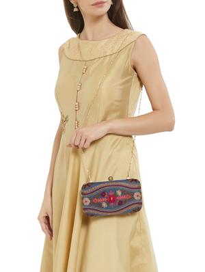 blue cotton polyester blend box clutch - 15706685 - Standard Image - 6